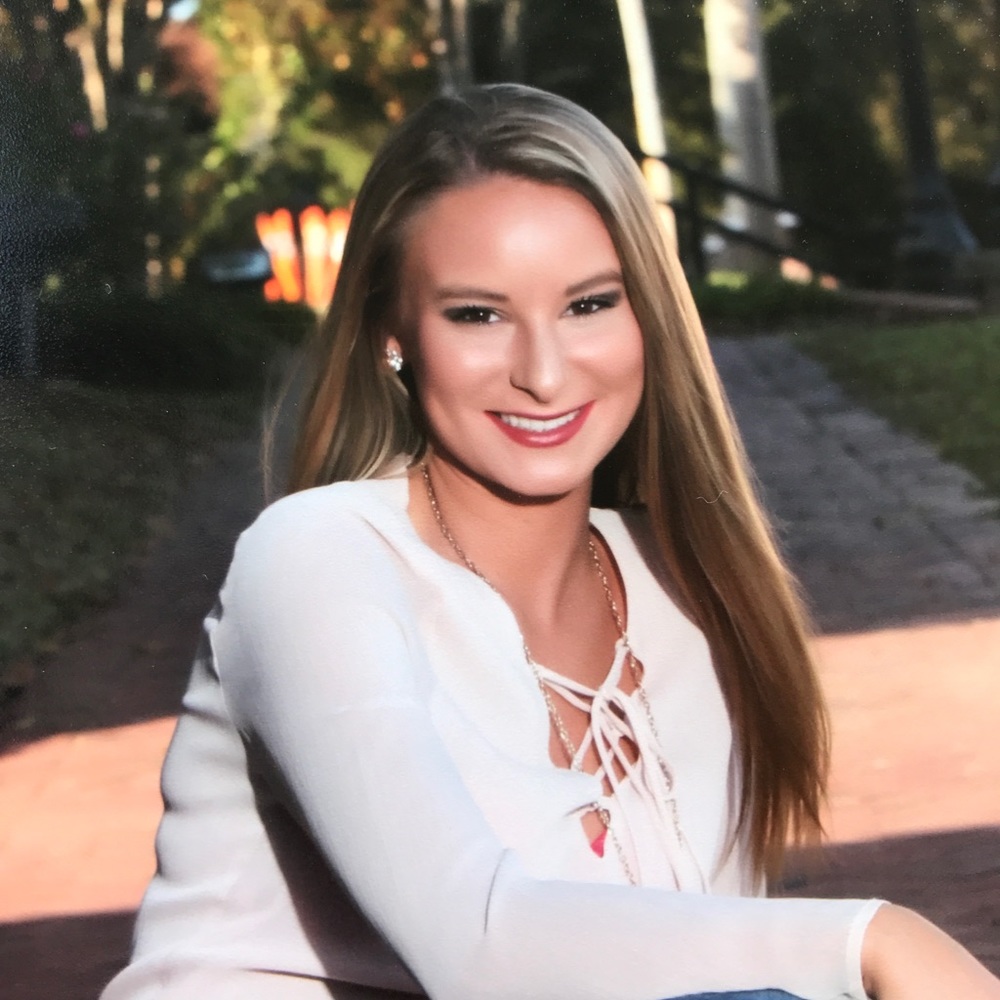 Meet your Posher, Christina